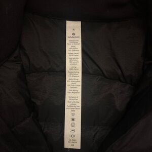 Lululemon  vest size 4